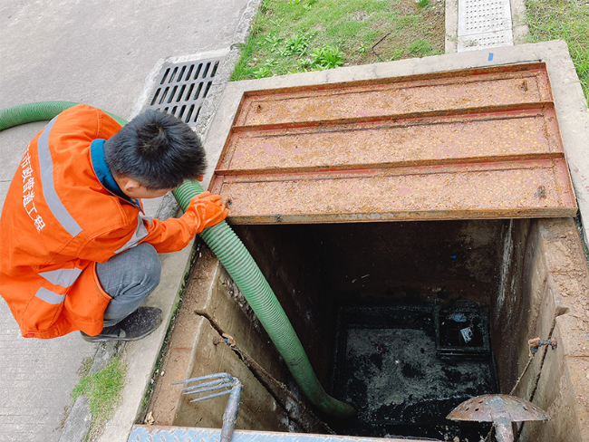 怀柔抽化粪池